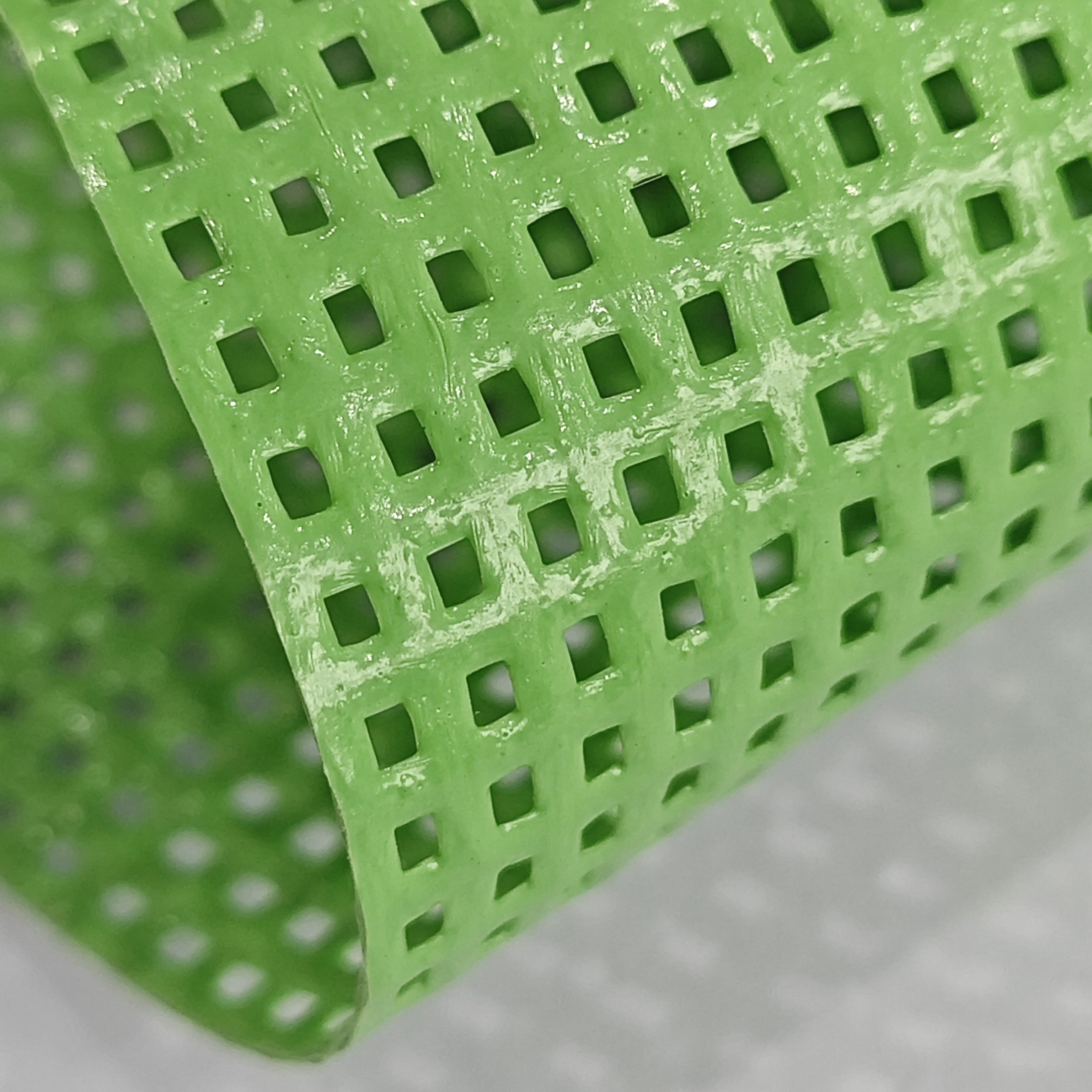 High Strength and Rosh 3000D Color PVC Coated Polyester Mesh Fabric for Outdoor Furniture and Trampolines