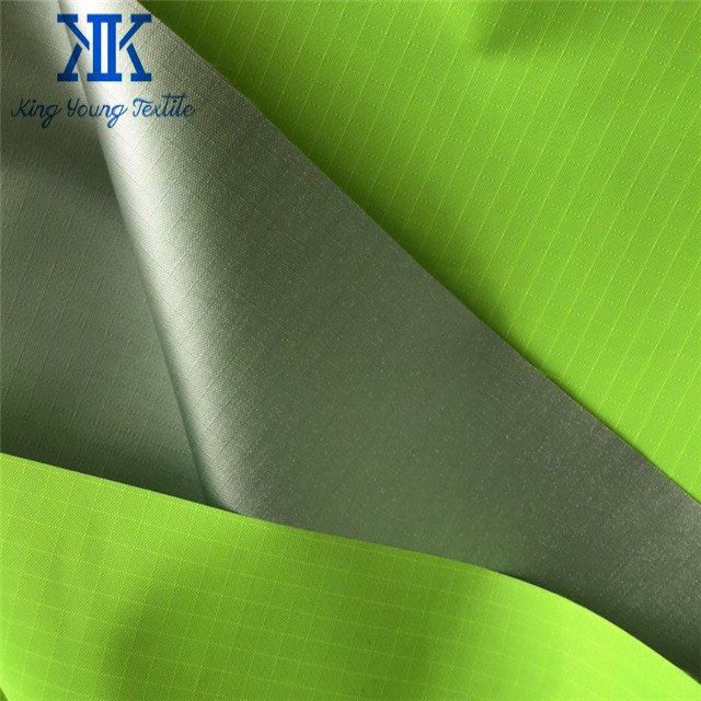 100% Polyester 600D Ripstop Silver Coated Uv Resistant Boat Cover Waterproof Fabric