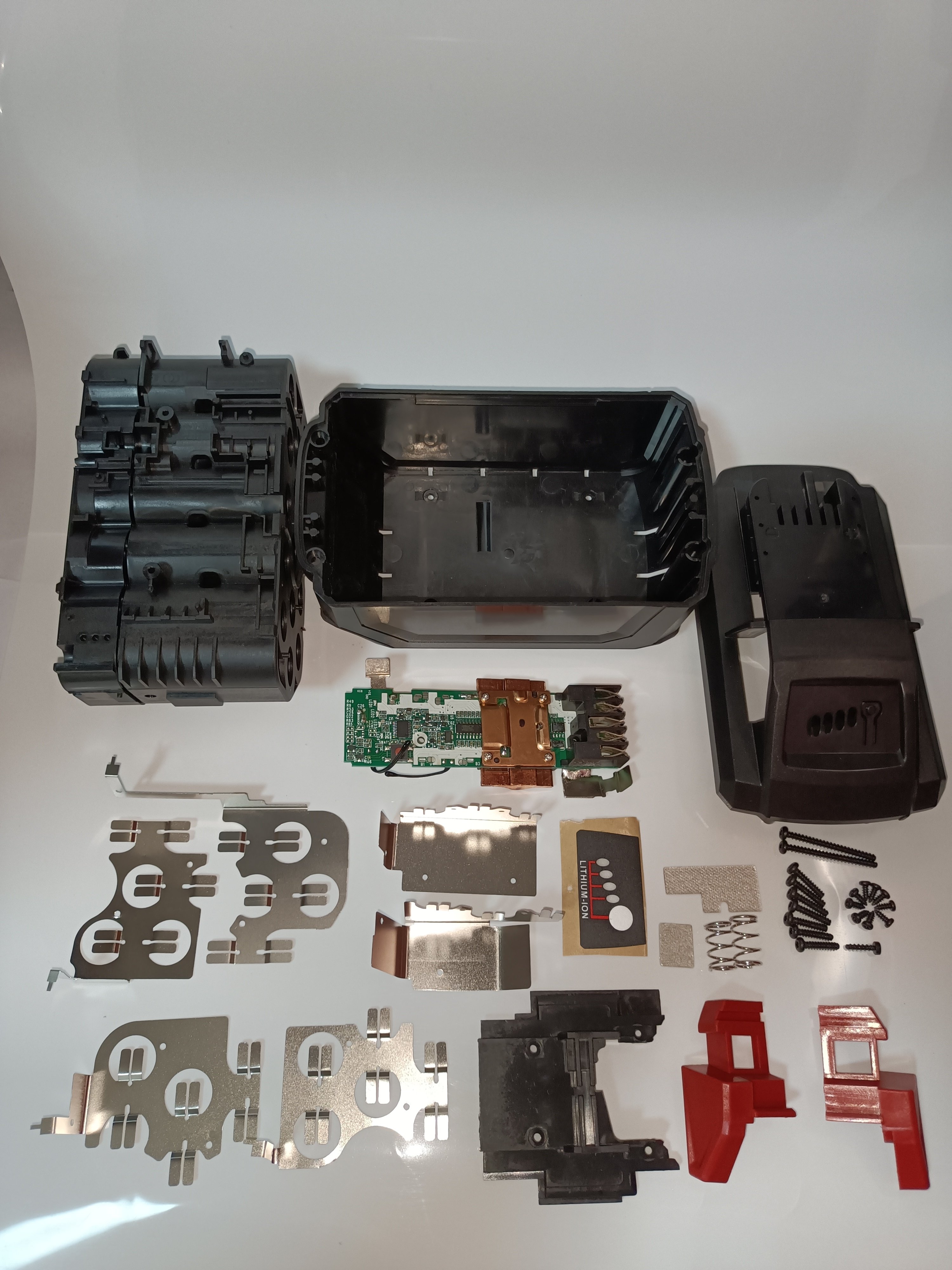 Factory Price Milwauke M18 18V Plastic case 12.0AH Plastic Housing 15 Cells 21700 Plastic Cover 15AH Bms PCB 40V BL4040 BL1021B