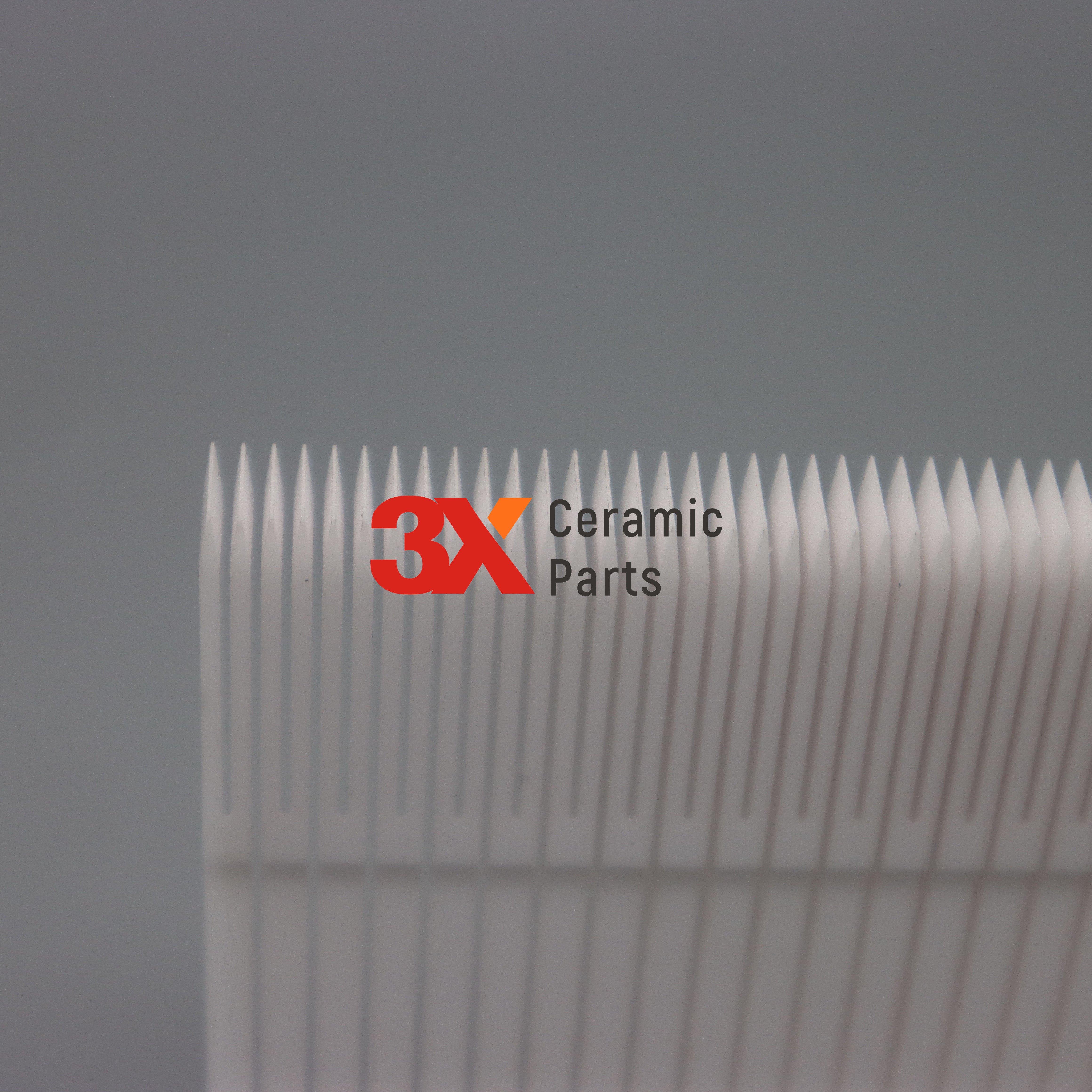 ODM OEM White Zirconia Ceramic Blade Multi-Tooth Ball Rod Shape Insulated Silicon Nitride Material Cutting Ceramic Parts Plates