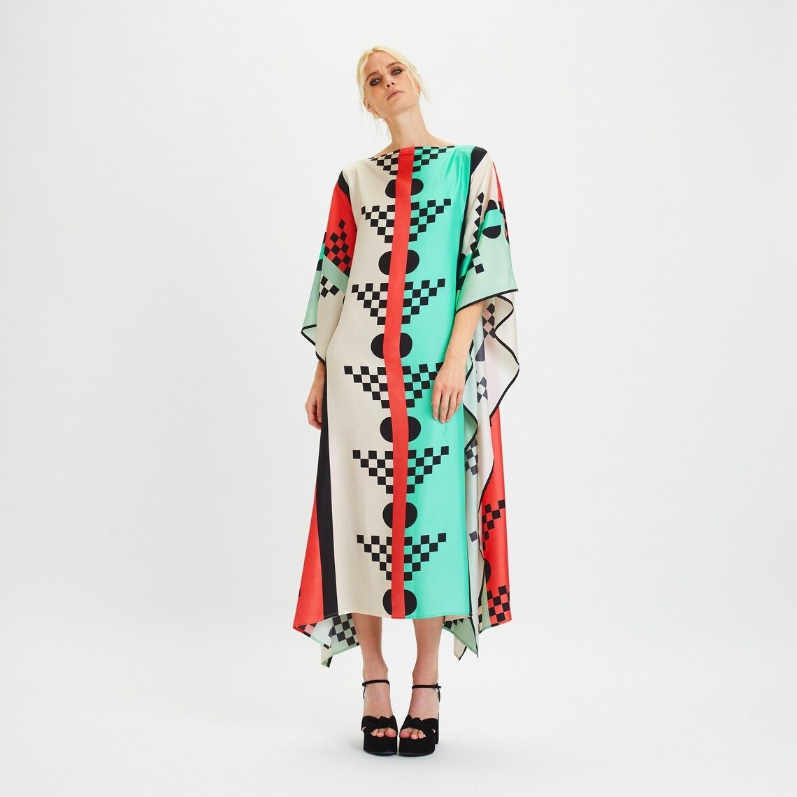 Chic Soft Satin Silk Kaftan for Women Trendy Resort Wear Vacation Dress Beach Party Cover up Caftan Nightwear