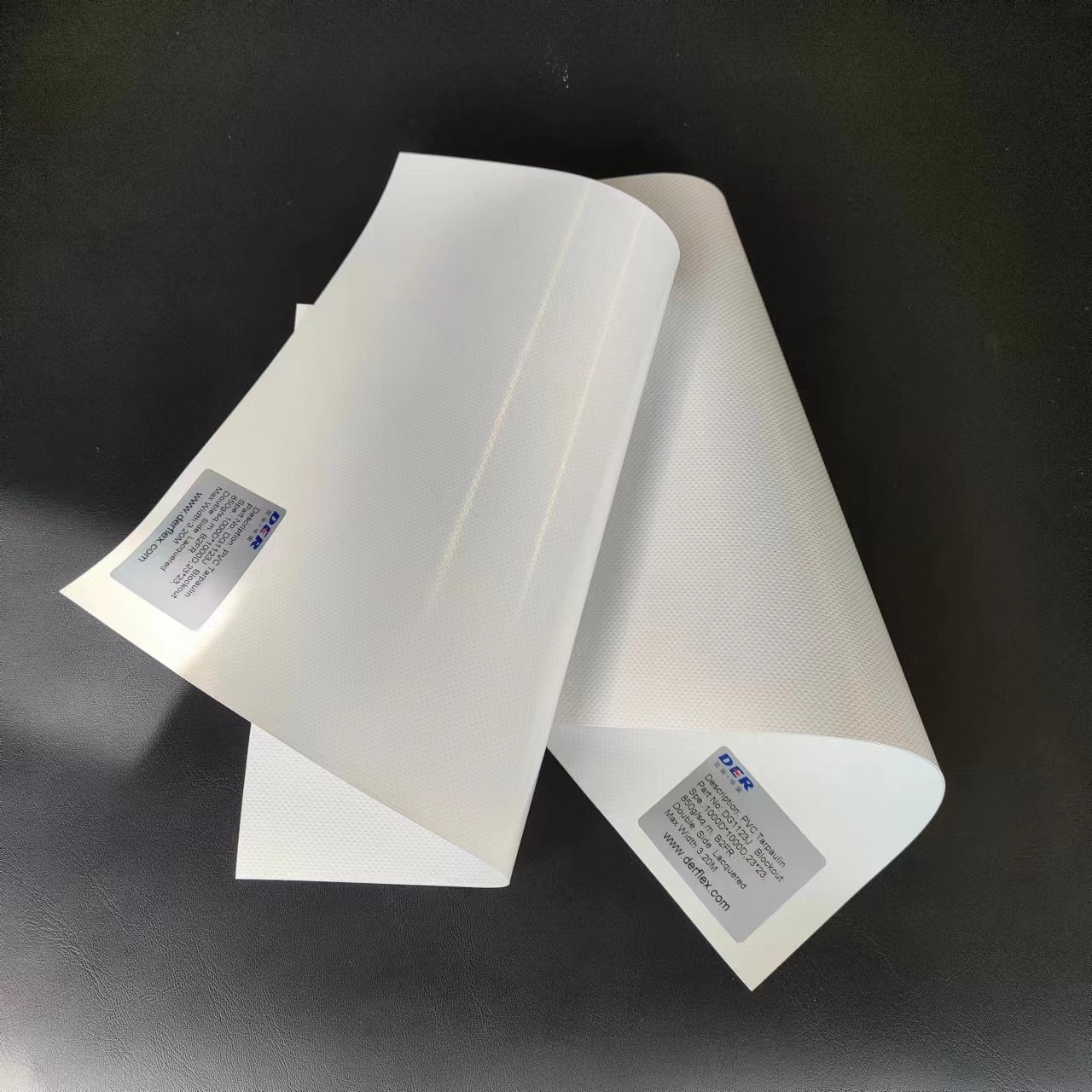 Flame Resistant Moisture-proof Waterproof 680gsm Custom Tear Resistant Tarps PVC Knife Coated Fabric for Boat