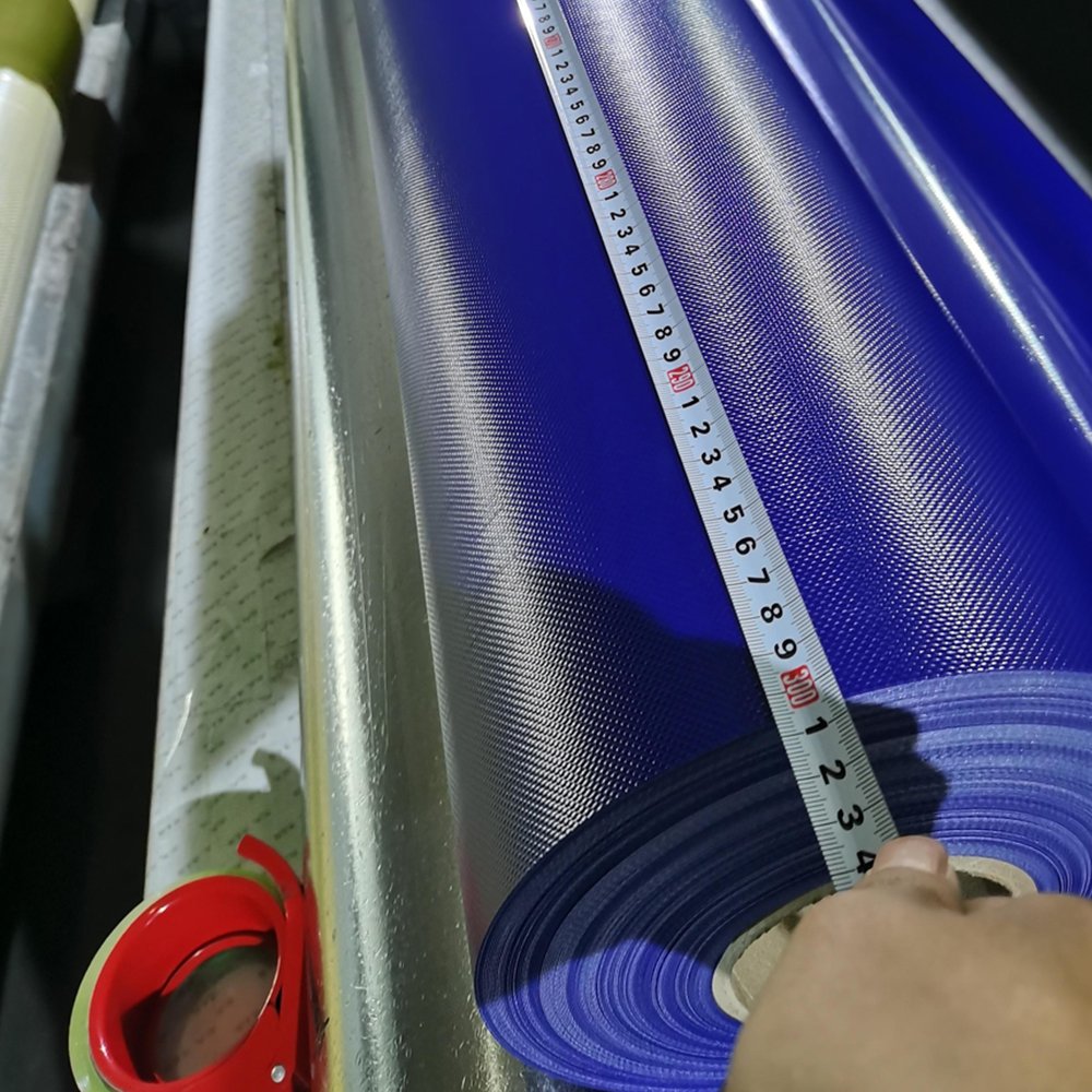Customize Waterproof Soft Folding Car Roof Luggage Travel Box Car Roof Bag Durable Outdoor PVC Tarpaulin
