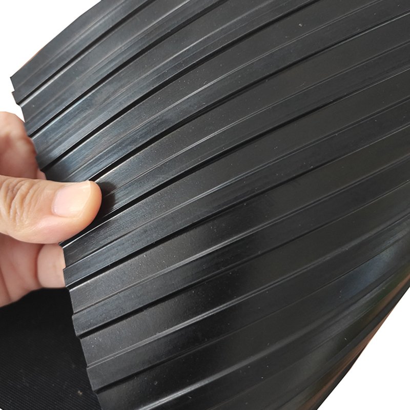 Wide Ribbed Rubber Flooring/warehouse Garage Floor/waterproof Rubber Floor for vans