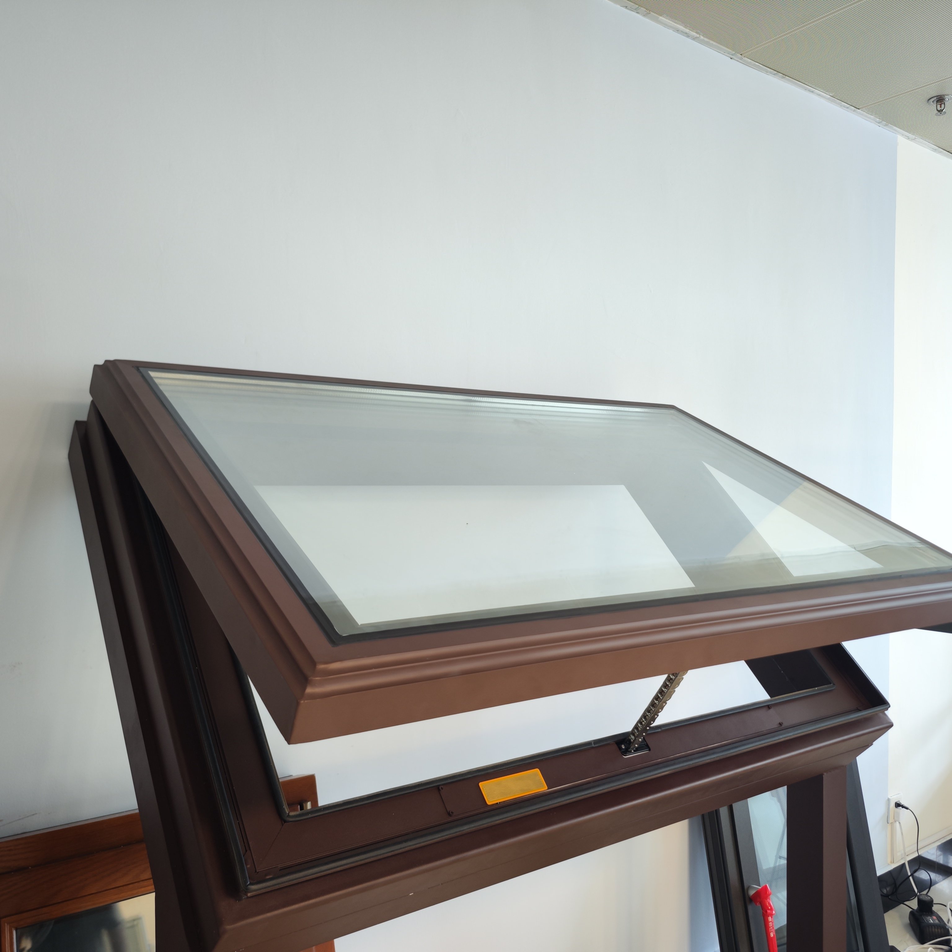 BIEYE Casement Window Electric Window Rising Sunroof Sunken Courtyard Thermal Break Daylighting Custom Skylight
