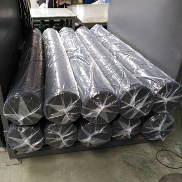 Shrinkable Plastic Wrap PE Heat Shrink Film for Covering Synthetic Goods, Clothes, Fabric Roll