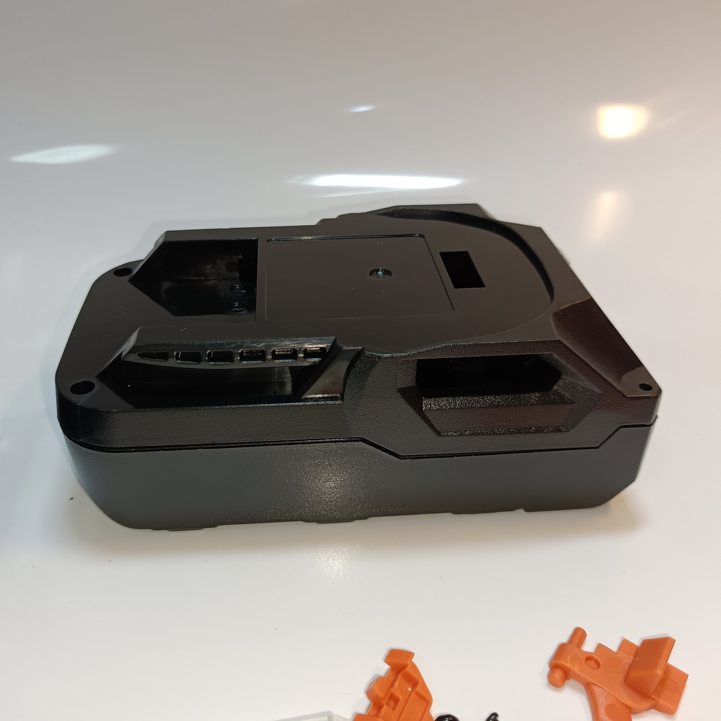 Factory Price AEG RIGID 18v 4.0ah L1815R 5 Cells 21700 Plastic case Plastic Housing Plastic Cover Bms 6.0AH L1830R L1240 L1215