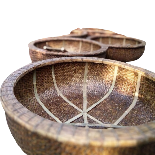 Wholesale Customizable OEM Single-Seating Oval Bamboo Coracle Fishing Boat Fast Delivery Good Price Vietnam Rowing Boats