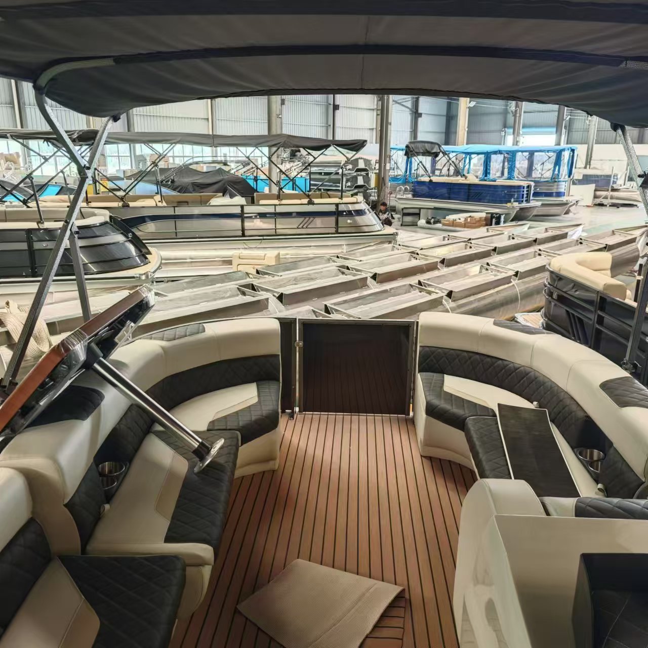 New Energy Commercial Party Boat Aluminum Potoon Boat 25ft 26ft Sport Relaxing Leisure Boat with Motor