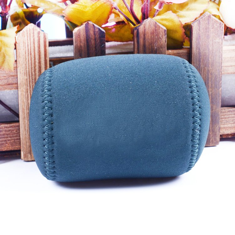 Portable Neoprene Fishing Reel Pouch Case Protective Bait Casting & Trolling Cover Bag for Freshwater Fishing in Lakes & Rivers