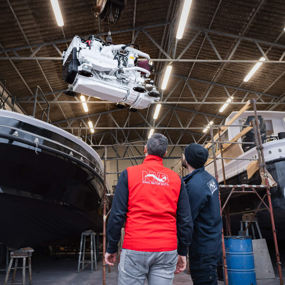 Made in Italy FPT Common Rail diesel Marine Engine Boat Nef N67 570 EVO for Professional Use 6.7 Liters 419 kw Derating