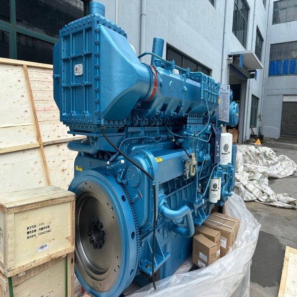 Weichai 8170 Series 818hp 1350rpm 4 Stroke Double Cycle Water Cooling Inboard Marine Boat Engines