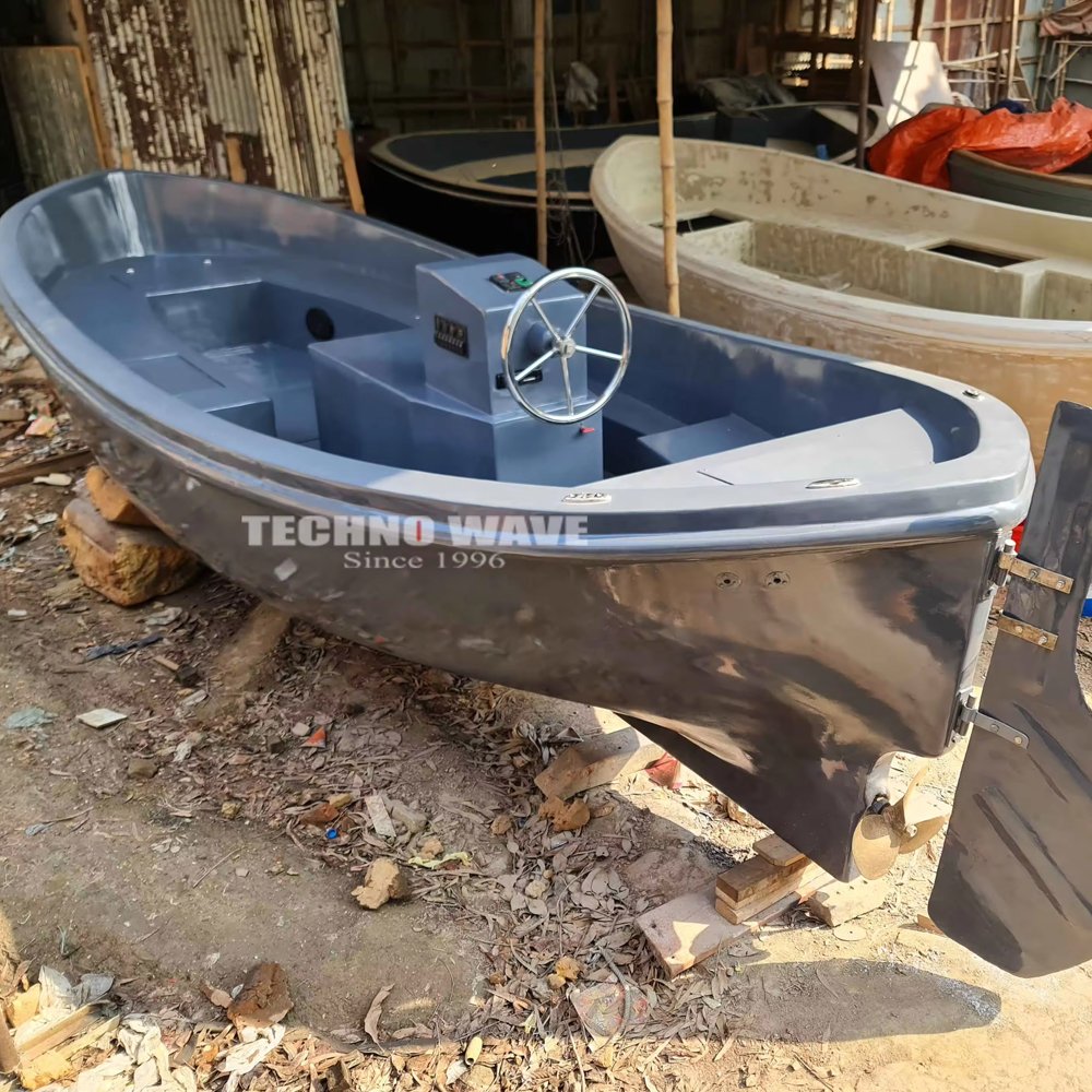 Premium Quality 7.50 Meter Dutch Sloep Boat Elegant Luxury Leisure Design Teak Wood Construction Fiberglass Hull Inboard Engine