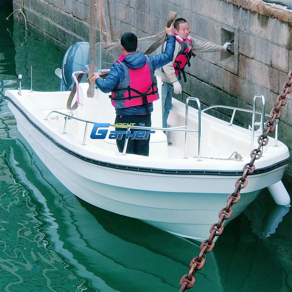 Factory Sell Offshore 6.8m/22ft High Speed Cruiser Motor Fiberglass Hull Fishing Panga Boat for Sale