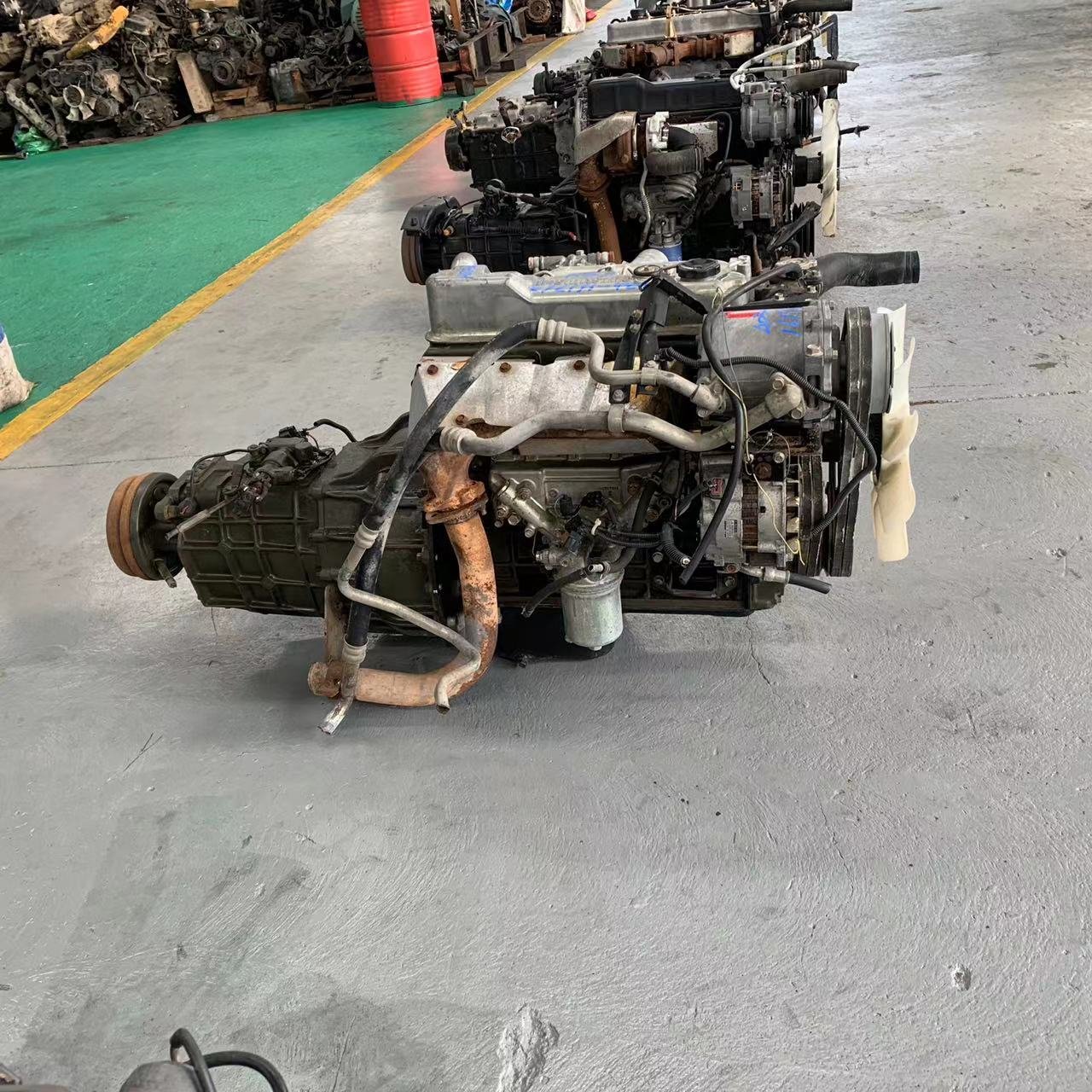 Used Diesel Engine 4D34 4 Cylinder For Mitsubishi Trucks, Boats