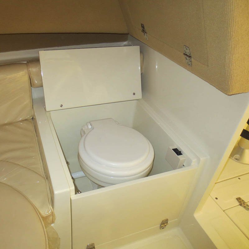 Mini Fast Speed Sea Used Fiberglass Hull Material Affordable Fishing Boat Luxury Yacht Made in China With Stern Drive Engine