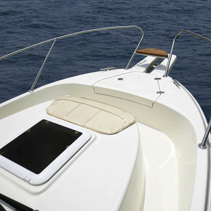 Mini Fast Speed Sea Used Fiberglass Hull Material Affordable Fishing Boat Luxury Yacht Made in China With Stern Drive Engine
