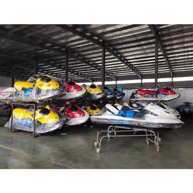 Hison 1400cc 4 Stroke Jet Engine Personal Watercraft Fiberglass Material Ski Speed Boat with High Engine Capacity