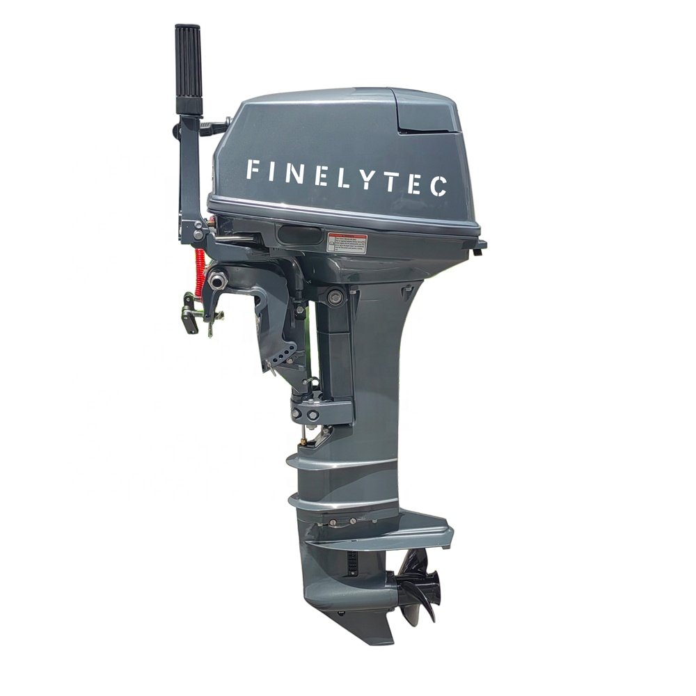 Long Shaft Outboard Motor 18 HP 20 HP Water Cooling Aluminum Boat Engine in the Sea