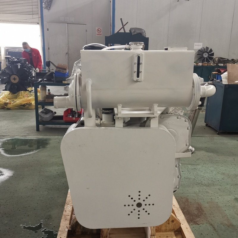 Good Quality Original 6CTA8.3-M205 350HP Marine diesel Engine for Boat ,vessels and Marine Generator