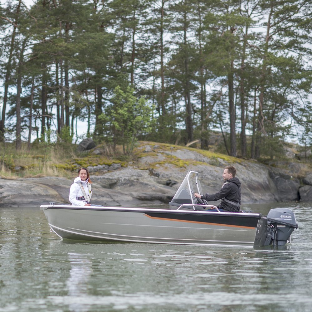 Kinocean Lightweight Speed Aluminum Boat With Center Console