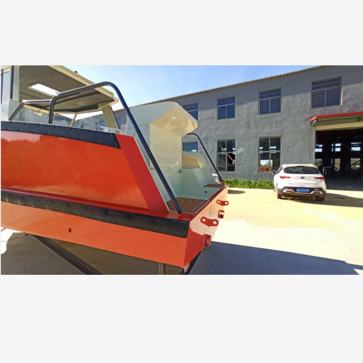 21ft All Aluminum Cabin Deep V Fishing Boat with Outboard Engine 6.2m New Condition Leisure Boat