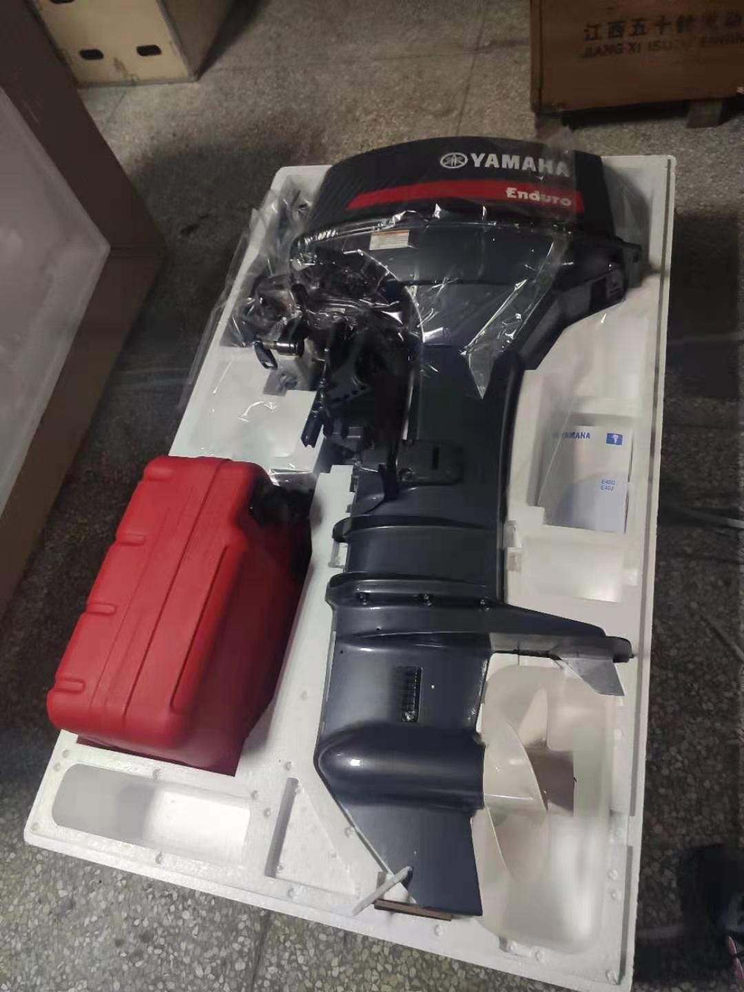 Brand New and High Quality 4 Cylinder F100GETX 73.6kw/6000rpm Outboard Marine Engine for Boat