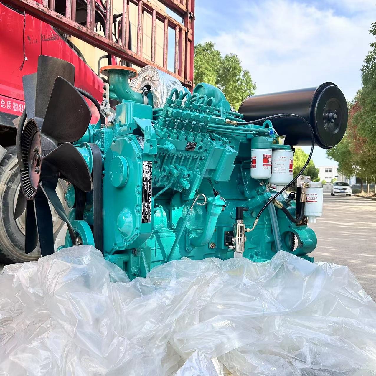 Factory Price 6BTAA5.9-GM115 Diesel Boat Engine 6 Cylinder Marine Diesel Engine for Sale