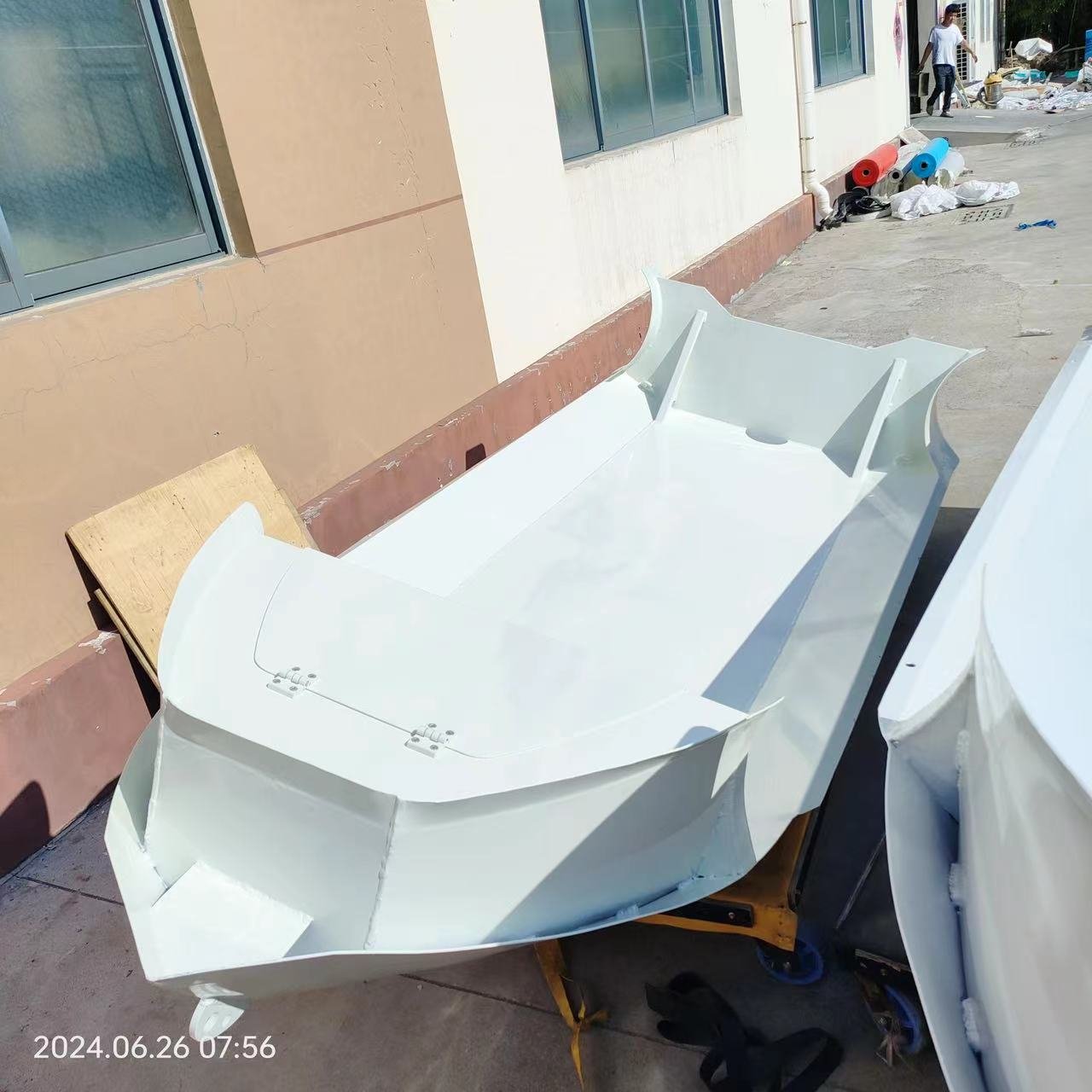 3 M Sport Yacht Aluminium Floor PVC Inflatable Boat with Inboard Engine Durable and Stylish Hull Inflatable Boat