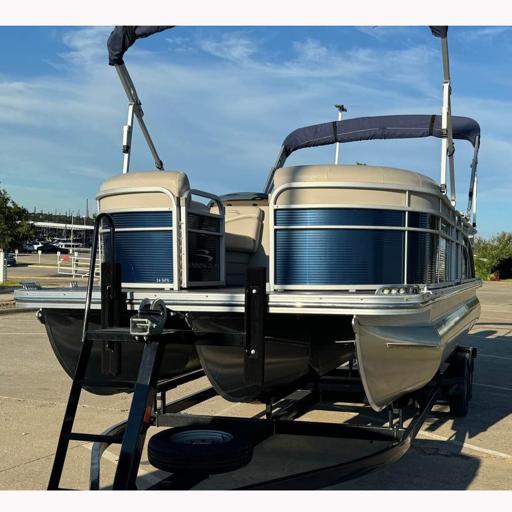 Family 25ft Aluminum Pontoon Party Boat with Outboard Engine for Lake and River Cruising Pontoon Boat for Lake Rides Parties