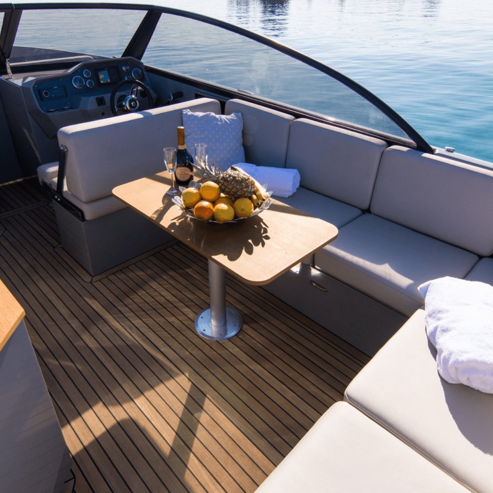 Kinocean 27FT Aluminum Luxury Yacht Boat Cabin Boat with Large Bed