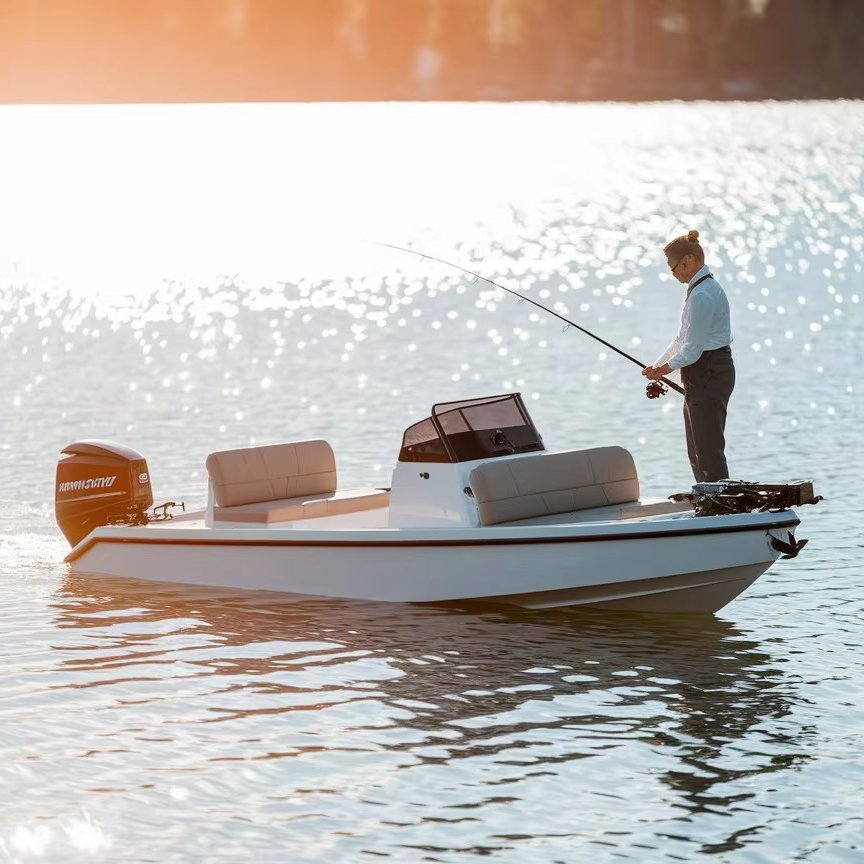 Custom Color 4.5M/4.9M HDPE Rescue Boat 100% Recyclable Rotomolded Design for Wild Fishing Yacht Product Category