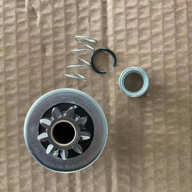 663-81832-11 Boat Engine Starter Motor Pinion Assy for 2 Stroke Outboard Motor 55HP 75HP 85HP 90HP