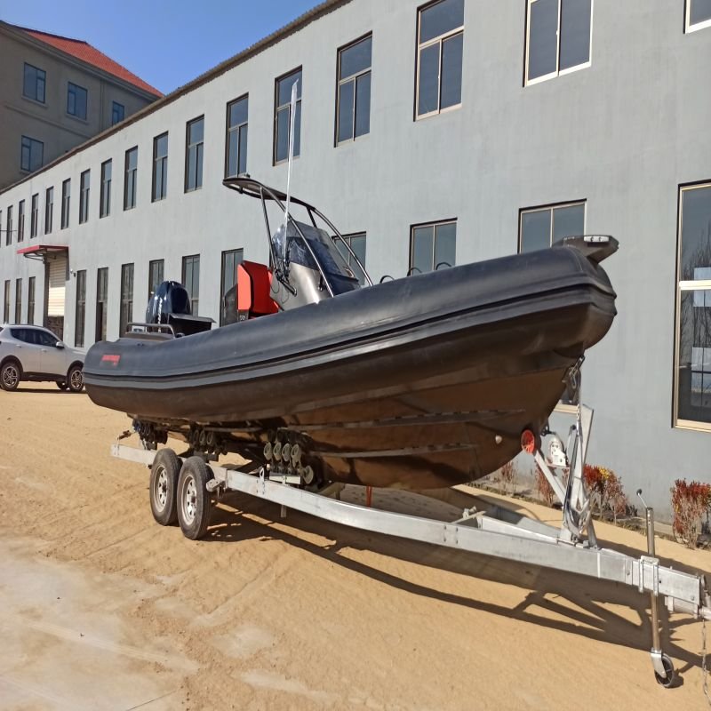 CE Certified 28Feet 8.5m Luxury Hypalon Rib Inflatable Sport Yacht with Aluminum Hull Boat Engine for Fishing Outdoor Recreation