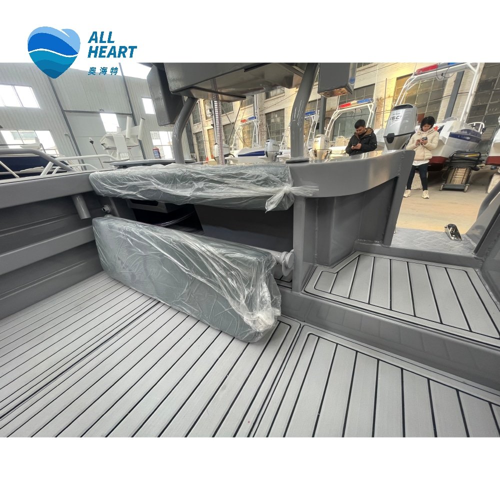 2023 Hot-Selling 5.8m All-Welded Aluminum Bay Fishing Boat with CE Sport Yacht Type 6m Length and Outboard Engine