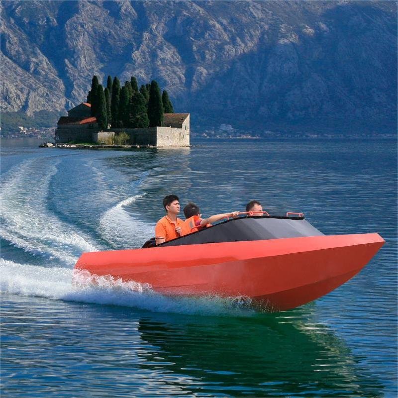 Luxury Racing Jet Boat Aluminum Yacht for Water Entertainment with 4 Stroke 1500cc Engine Capacity