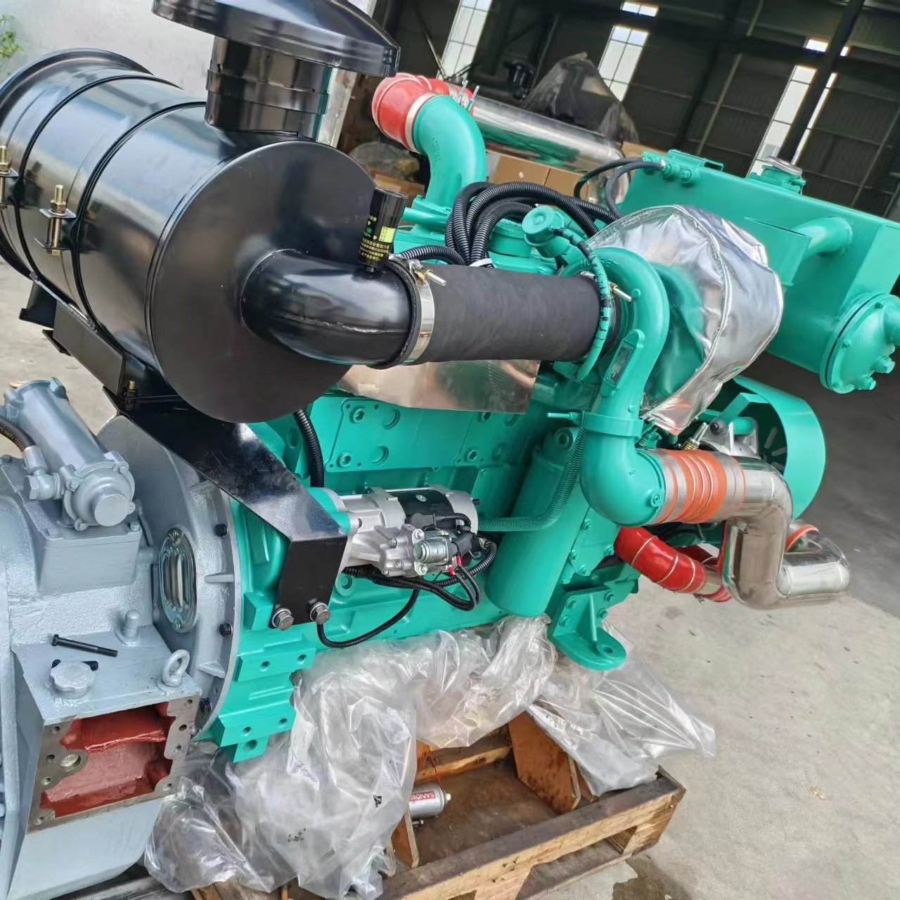 Dongfeng DCEC Brand Marine Push Used 315hp 6 Cylinders Boat Motor diesel Engine 6LTAA8.9 With Gearbox