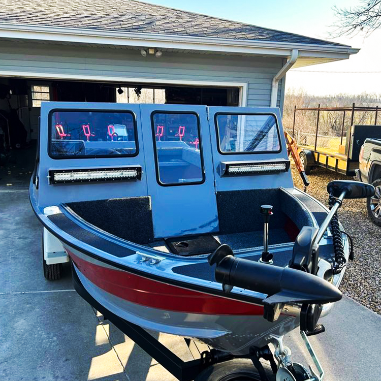 New 18ft Panga Center Control Sport Yacht Aluminum Jet Ski Fishing Boat with Inboard Engine Made in China