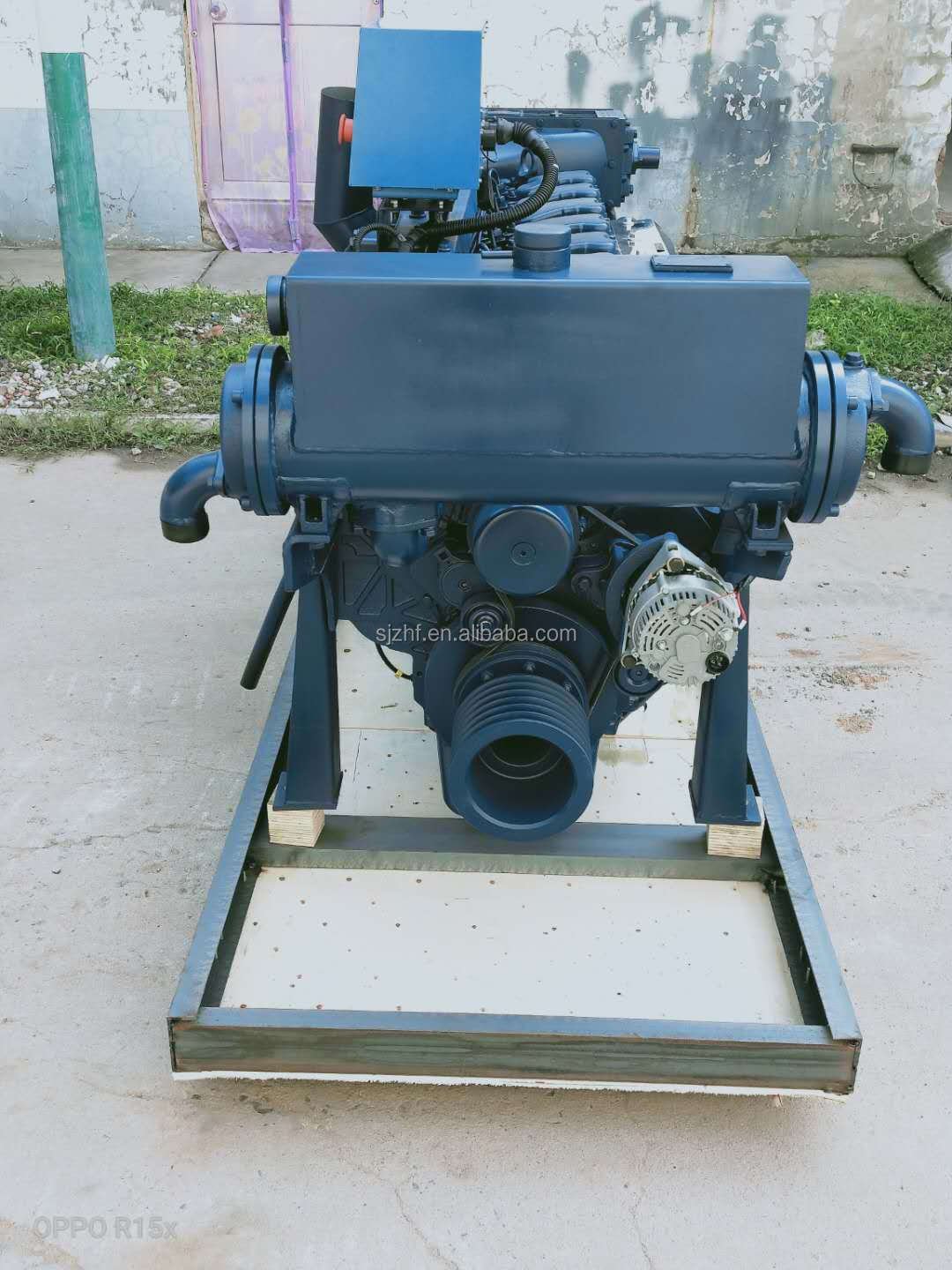 Original 1800rpm 2100rpm 220kw 240kw 300hp Water Cooled Marine diesel Engine WD10C300-21
