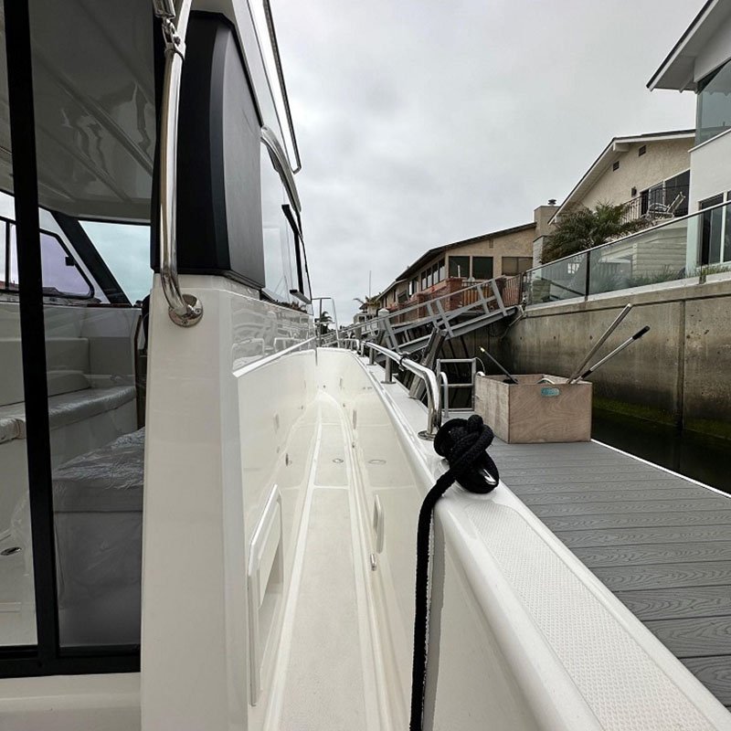 CE Certified 10.7m 36FT Luxury Sport Yacht FRP Fiberglass Fishing Boat With Outboard Engine for Sale