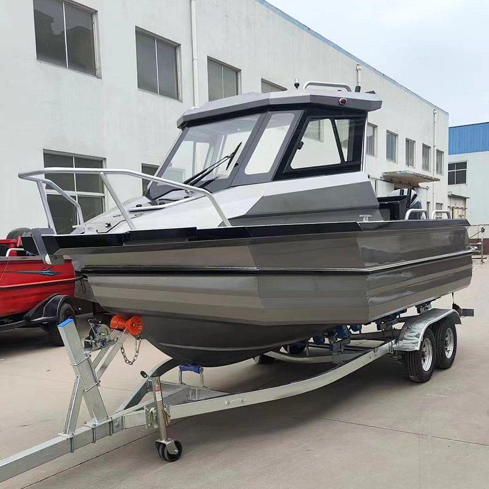 Sea Fishing Boat 19ft Center Console Fishing Boat 6 Passengers Yacht with Motor Dual Engine 6m Aluminium Boats