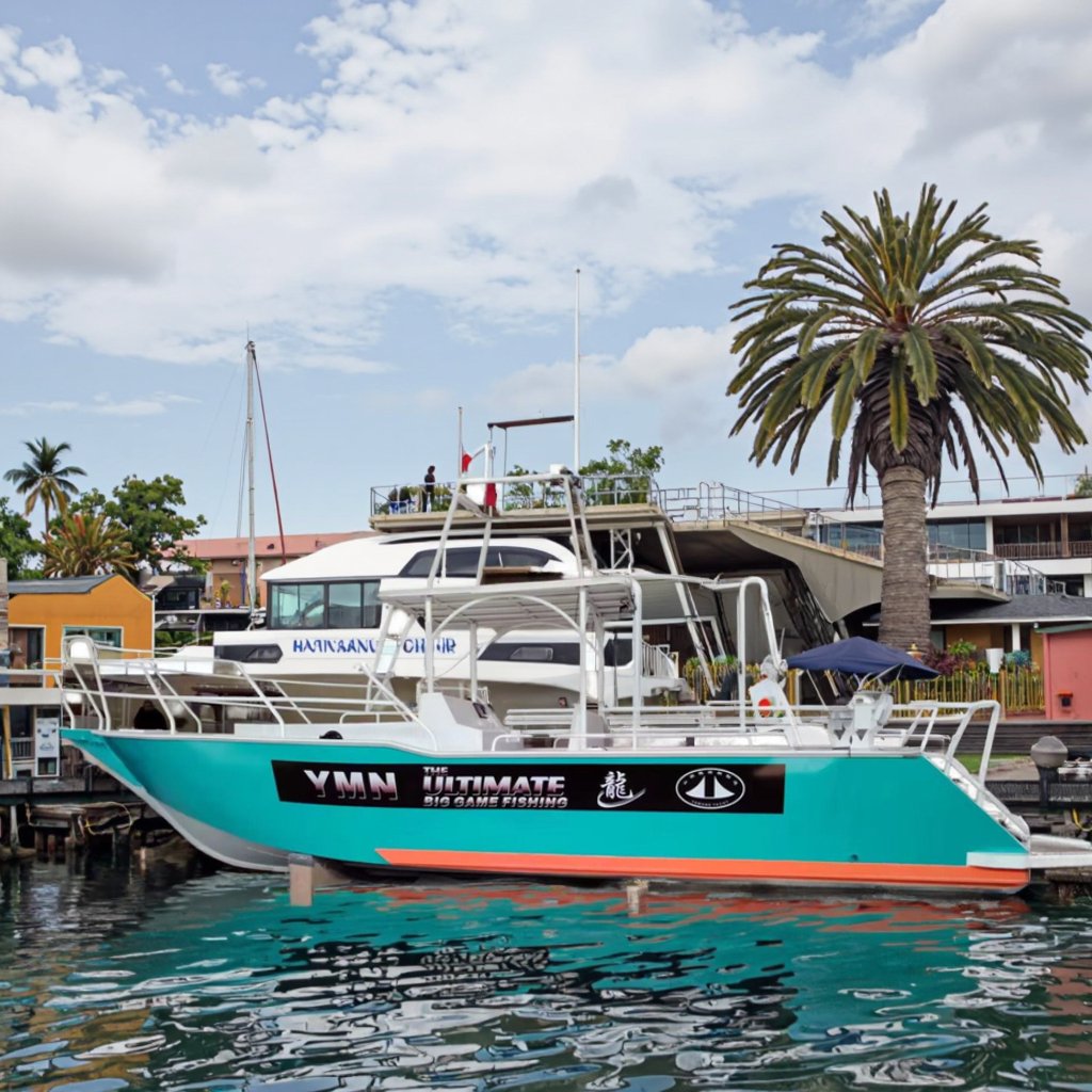 18ft Sailboat Jet Sport High Quality Yacht Engine Luxury Boat Fiberglass Yachts for Sale