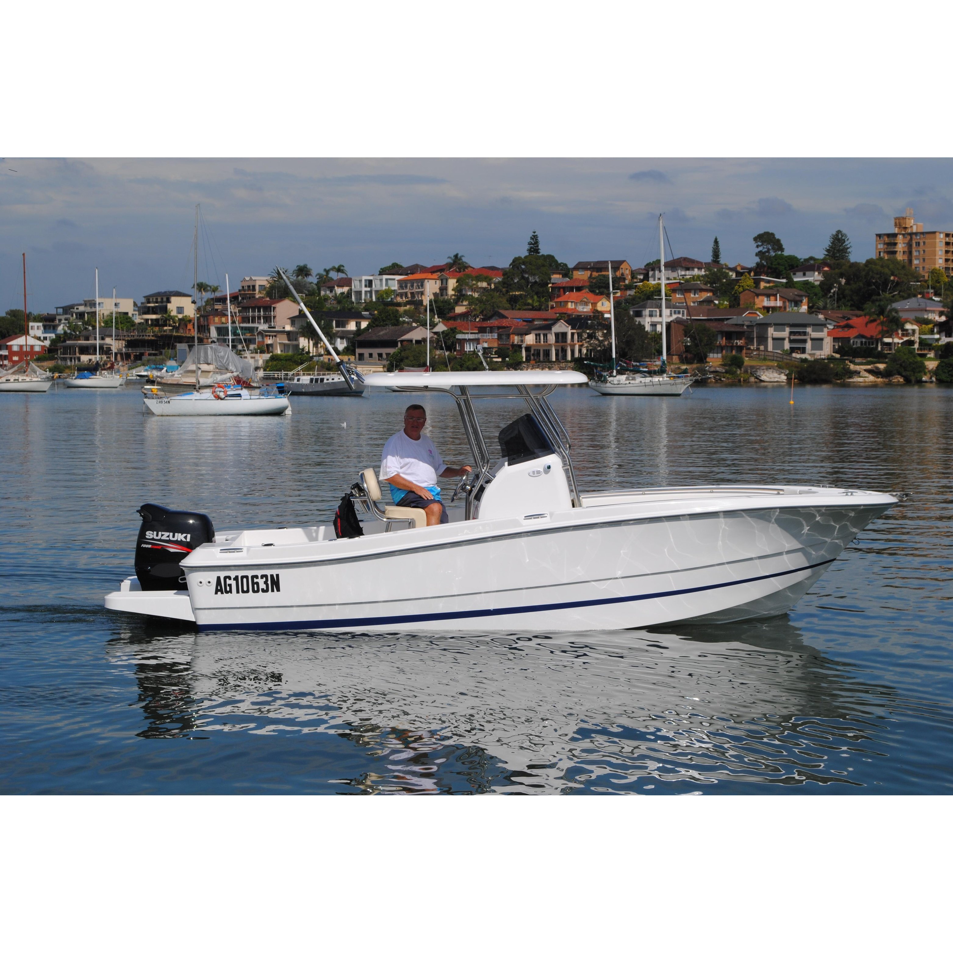 OCEANIA 22CC Fiberglass Sport Fishing Boat