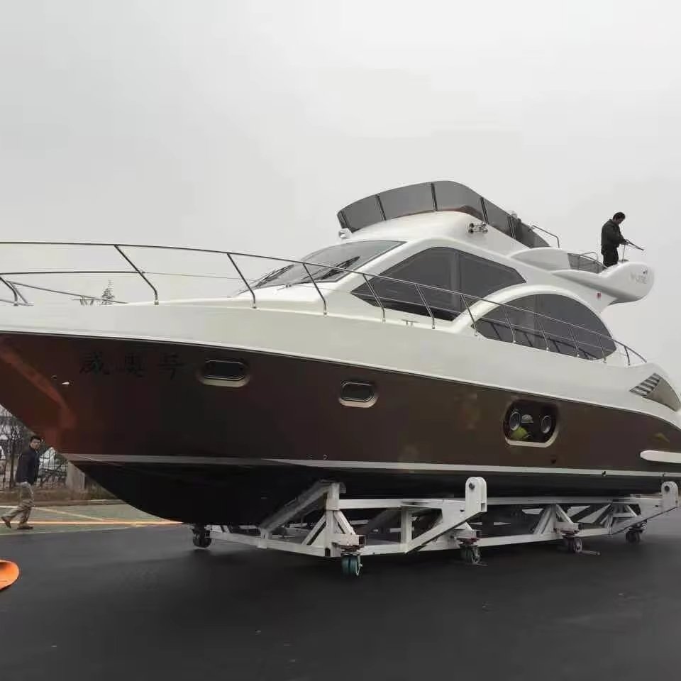 56Foot Luxury Fiberglass Yacht Boat With Information Equipment