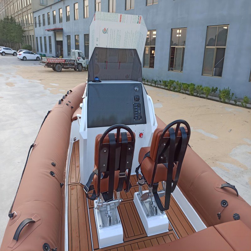 20ft Aluminum Hypalon Inflatable RIB Boat with CE Certified Outboard Engine Optional 6.2m RIB Floor for Fishing Lake Sale China