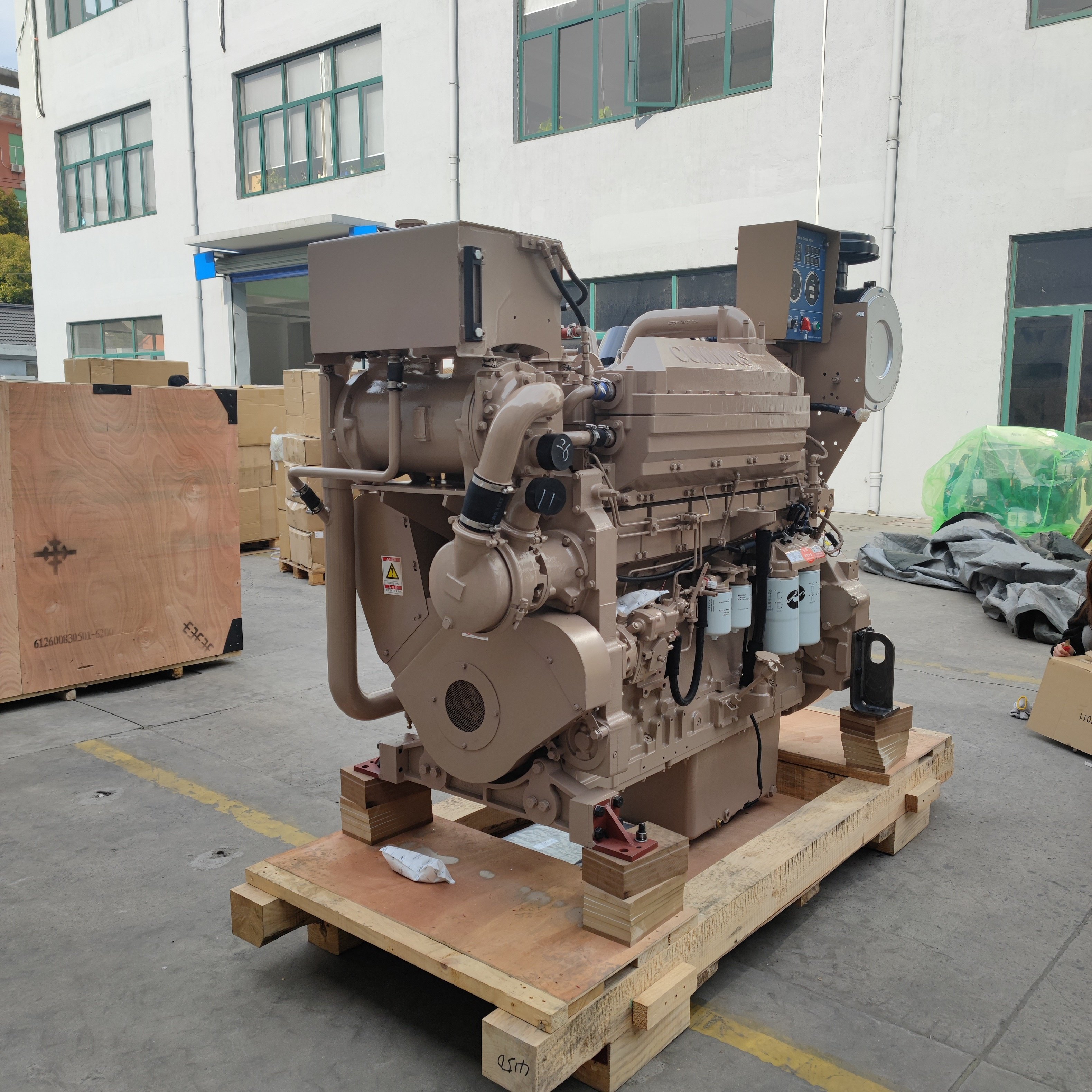 Cummin 700HP CCEC Inboard Diesel Marine Engine KTA19-M700 Boat Motor 4-Stroke Electric Fuel New Condition