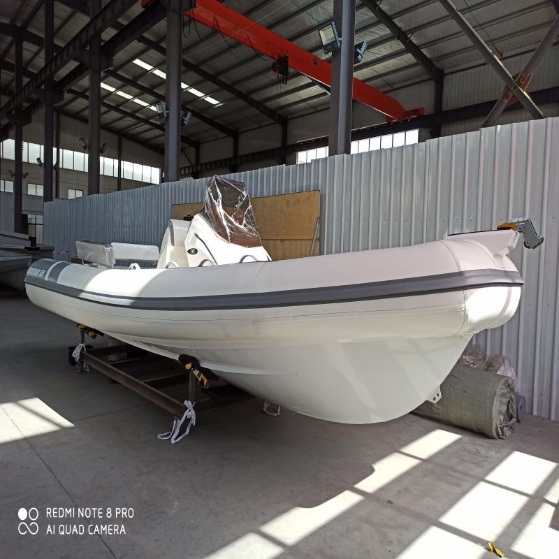 21Feet 6.5m Aluminum Boats Hypalon Rib 650 Inflatable Sport Yacht with Center Console Outboard Engine Fishing Outdoor Recreation