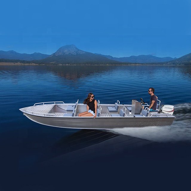 Cheap Centre Console Aluminum Fishing Boat v Hull Boats for Fishing with Outboard Engine