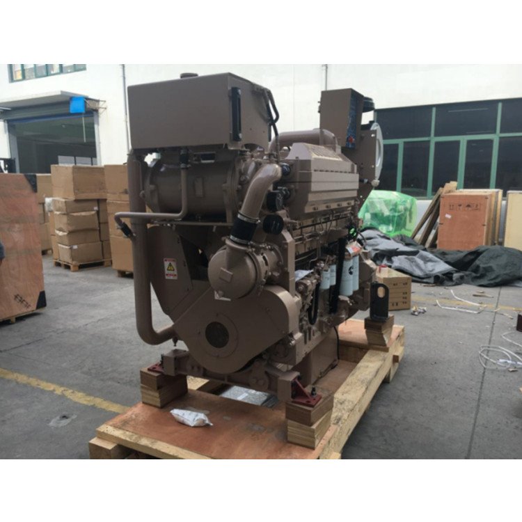 6 Cylinder 4 Stroke Inboard Ship Motor 6 Cylinder KTA19 Marine diesel Engine
