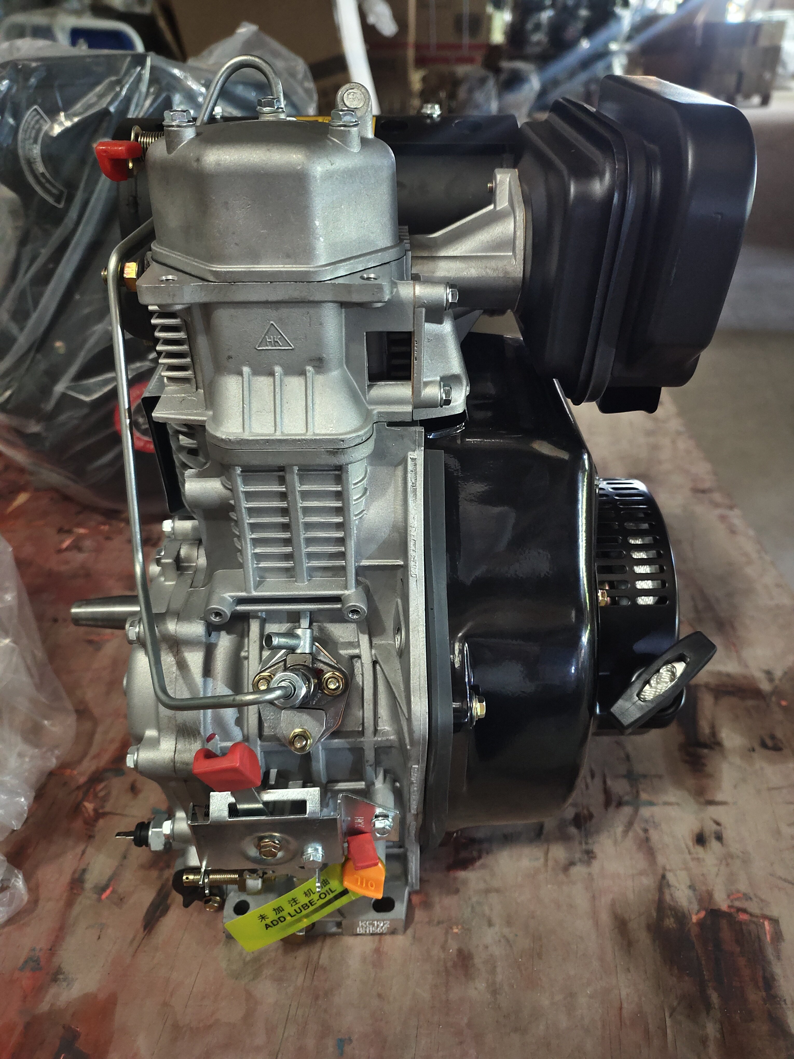 Direct Injection 4 Stroke Jet Drive Gasoline Motor Para Barco / Air 212cc 28HP Vowing 10HP Diesel Boat Engine for Power Tiller